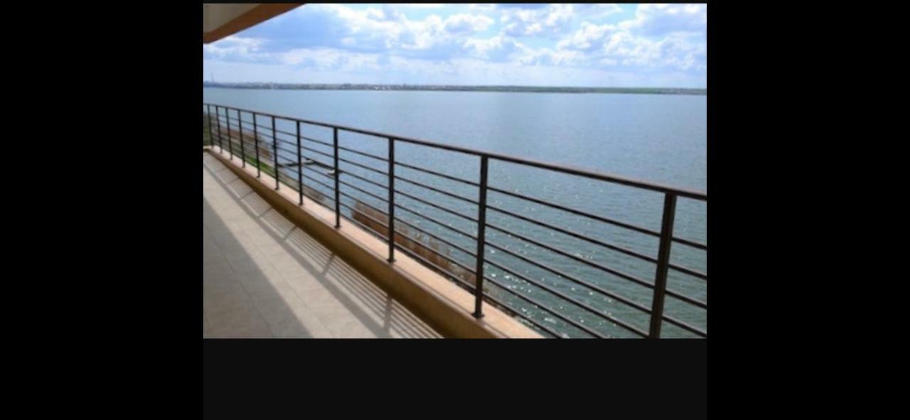 Lake Boutique Apartments & Rooms Mamaia Dış mekan fotoğraf