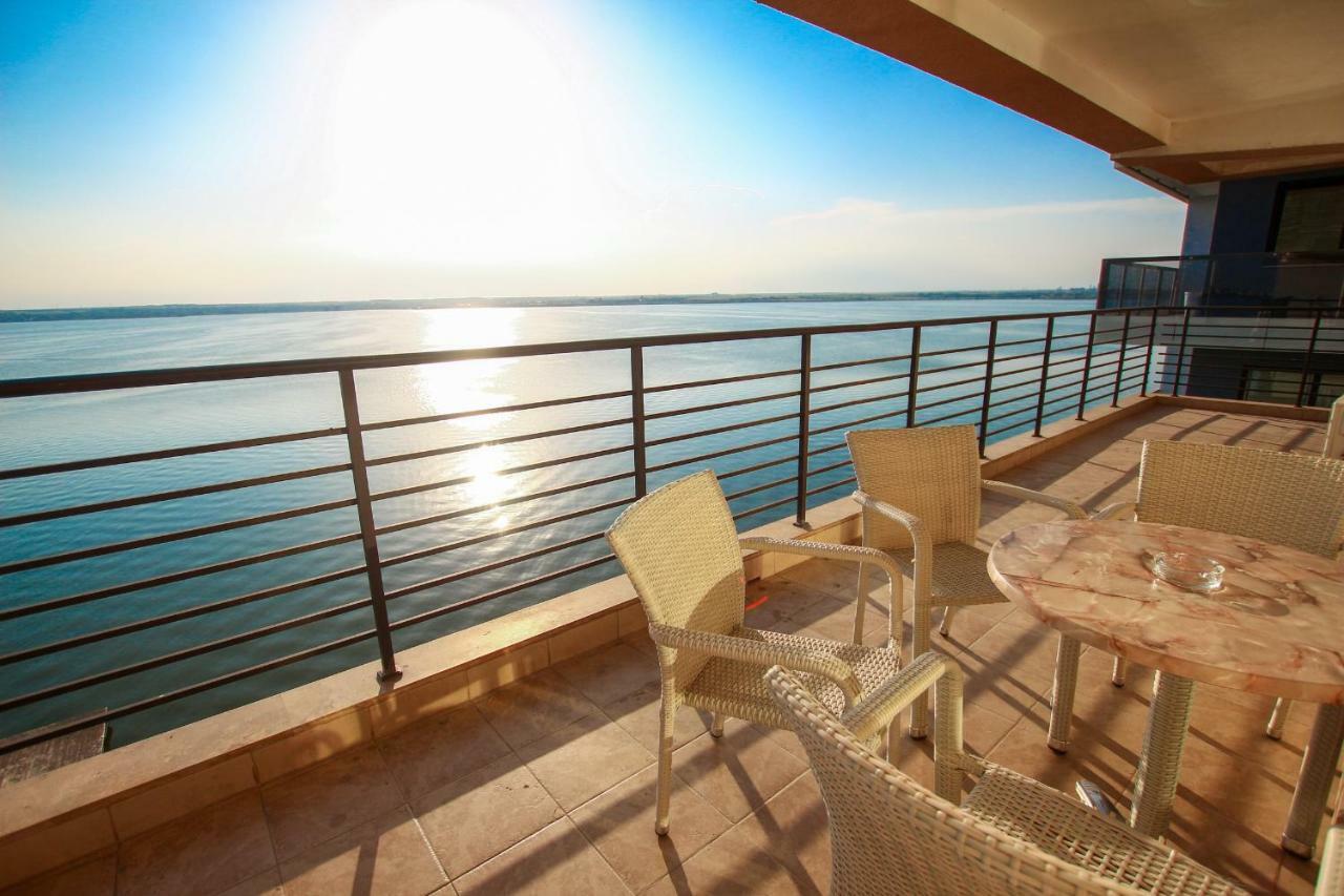 Lake Boutique Apartments & Rooms Mamaia Dış mekan fotoğraf
