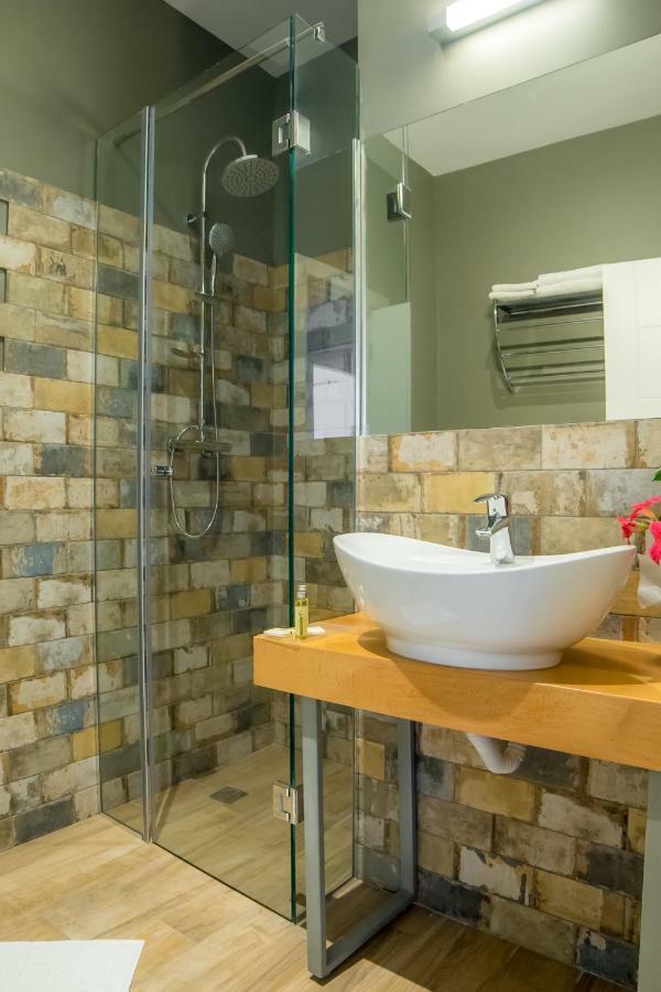 Lake Boutique Apartments & Rooms Mamaia Dış mekan fotoğraf