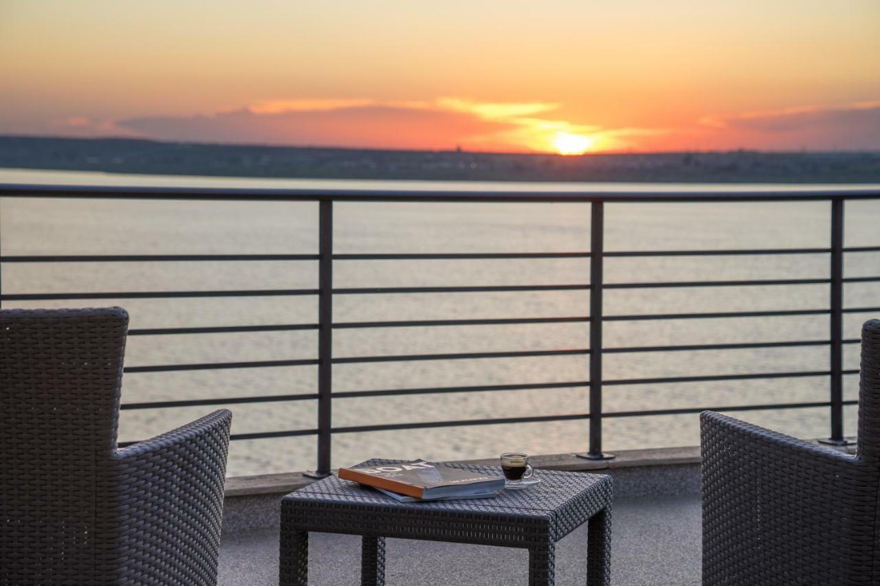 Lake Boutique Apartments & Rooms Mamaia Dış mekan fotoğraf