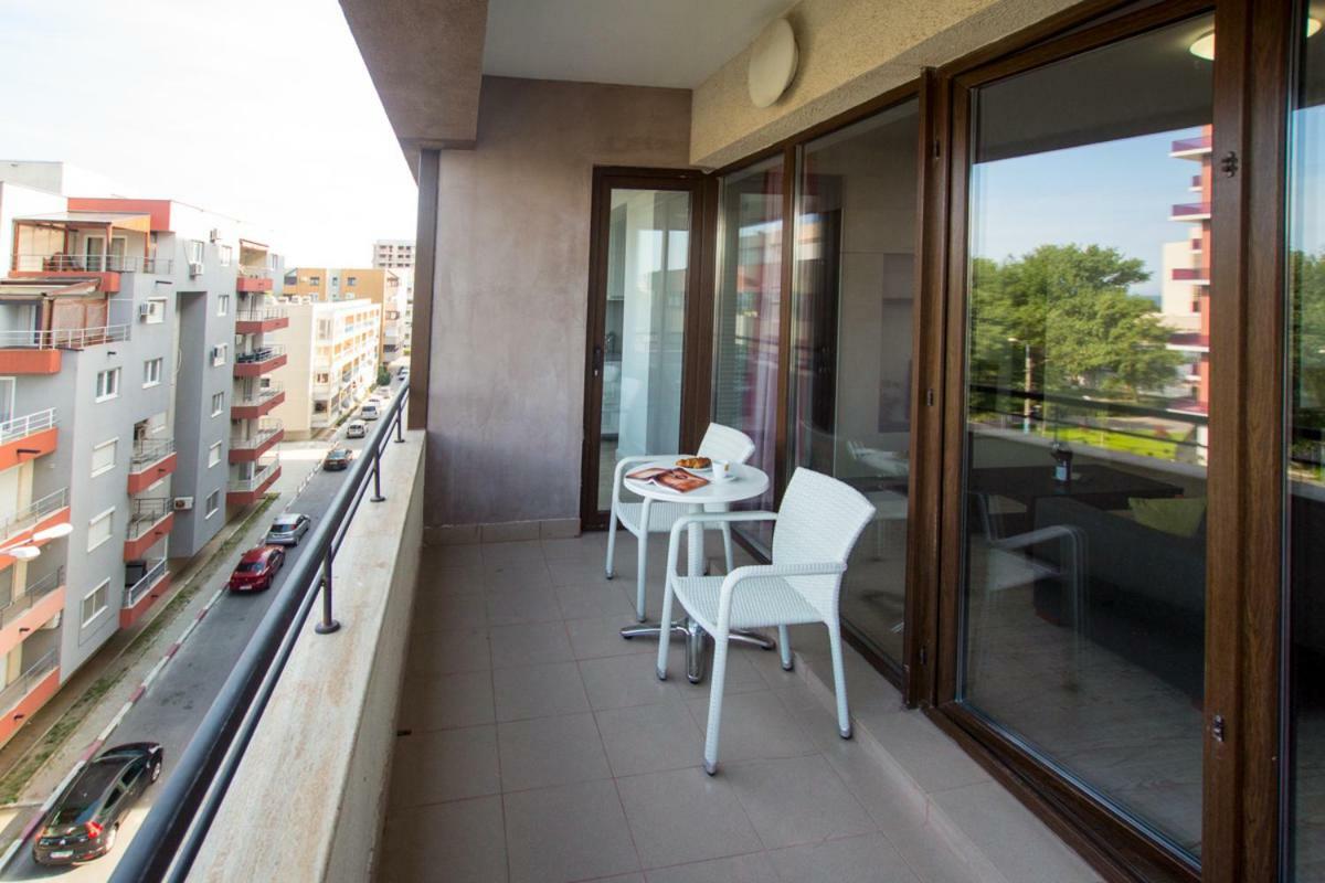Lake Boutique Apartments & Rooms Mamaia Dış mekan fotoğraf